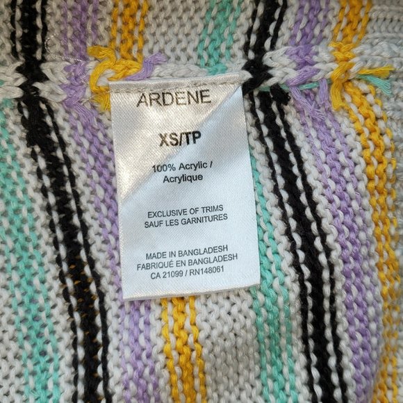 Sweater - Picture 4 of 4